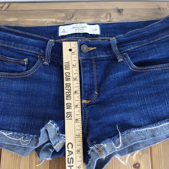 Abercrombie & Fitch Dark Wash Raw Hem Jean Shorts - Picture 7 of 11